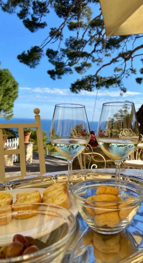 Agriturismo Uliveto Saglietto Imperia Esterno foto